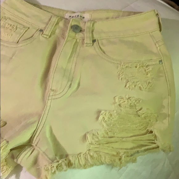 Pacsun Distressed Mom Shorts - Picture 3 of 6